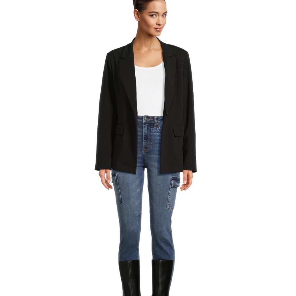 No Boundaries Women’s Button Front Notch Lapel Black Blazer NWT